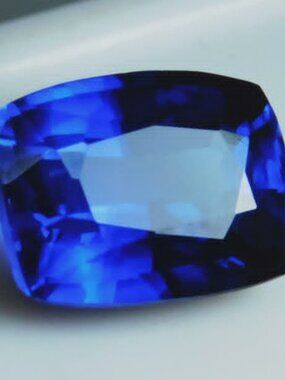 Natural 8 Ct Cushion Cut Bright Blue Kashmir Sapphire Loose Gemstone - GMT17